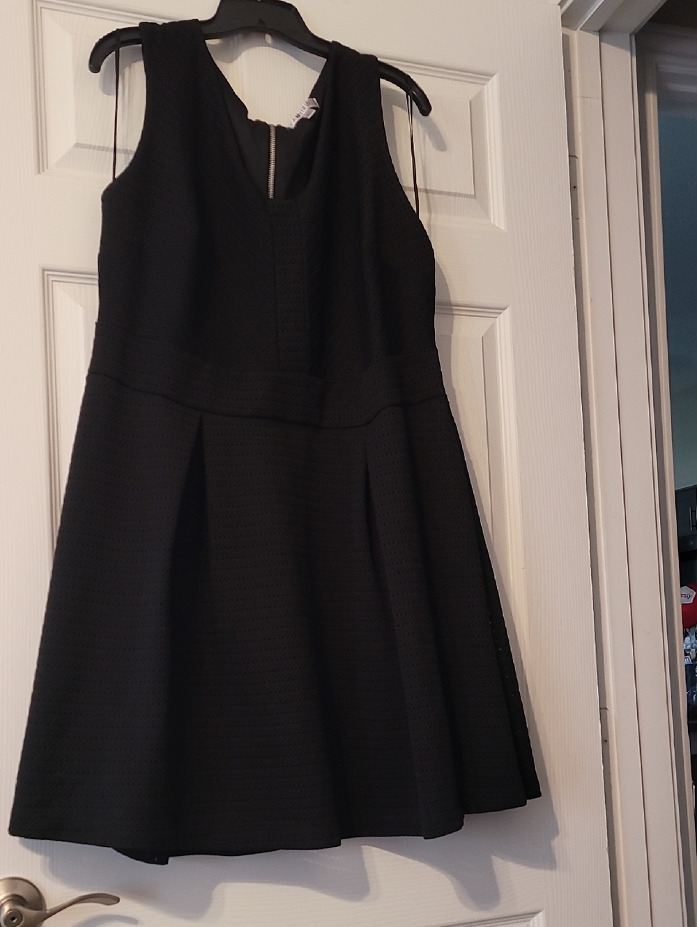 Jennifer Lopez Black Sleeveless Fit-and-Flare Mini Dress